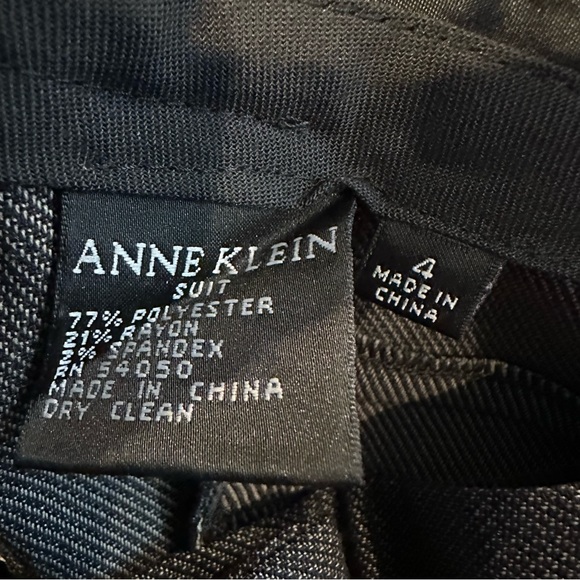 Anne Klein Black Printed Kyanite Flare Dress Pants in Onyx Multi - Picture 9 of 9